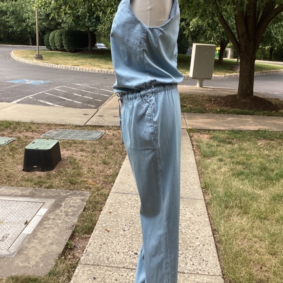 H by Halston Denim jumpsuits light blue size 8 draw string elastic waist - Picture 2 of 12